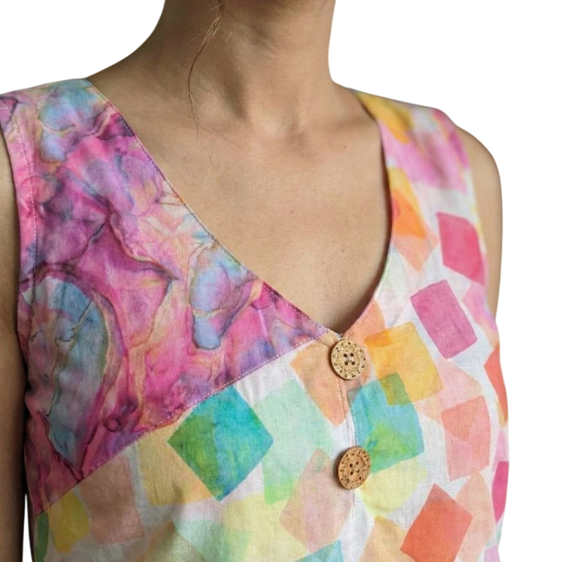 Qyaari Sleek Short Kurti Featuring Elegant Digital Prints - additional view