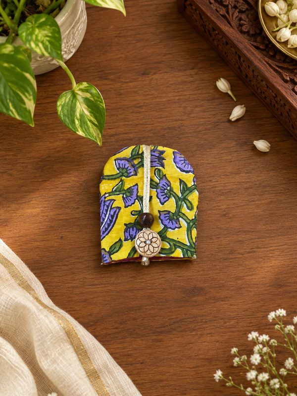 Handmade Fabric Wall Hanging Key Holder for Home Décor & Key Organization - additional view