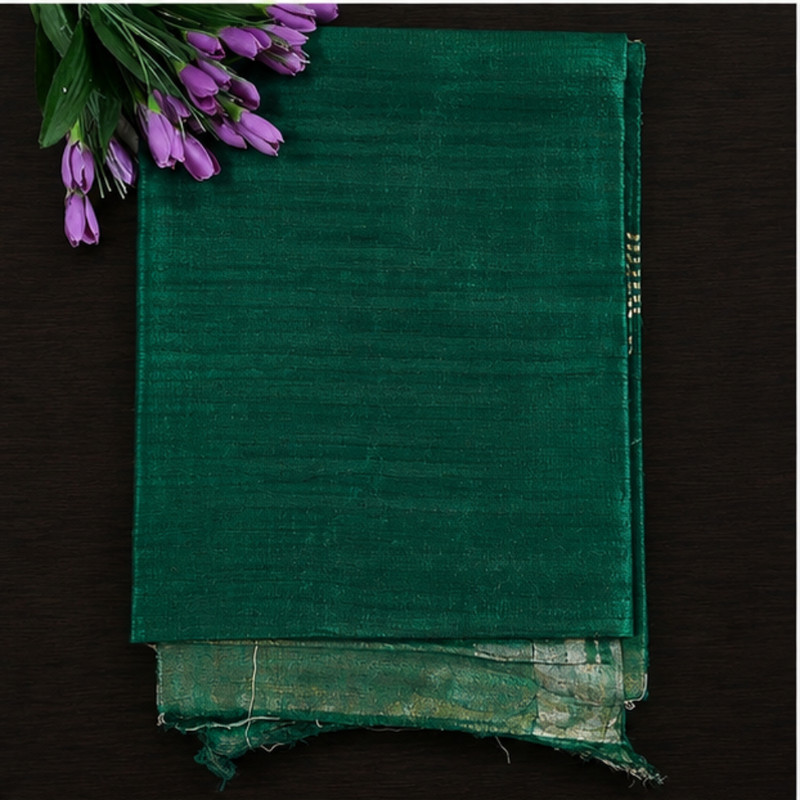 Celebrate the auspicious spirit of Navratri Day 9 in the enchanting shade of peacock green with our Gheecha Silk Saree - additional view